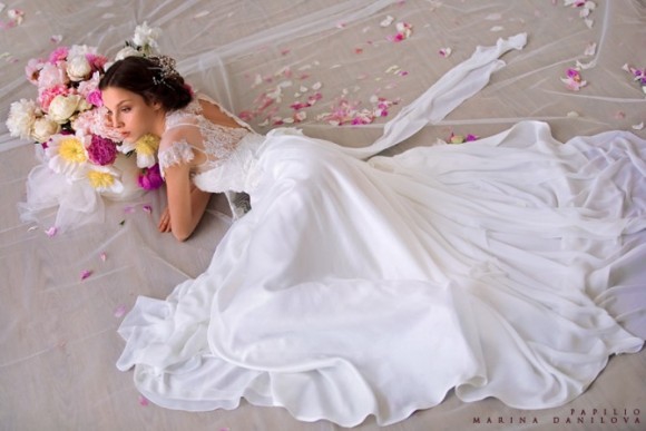Покажите красивое свадебное платье