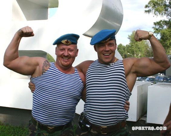 А какая у вас любимая одежда???