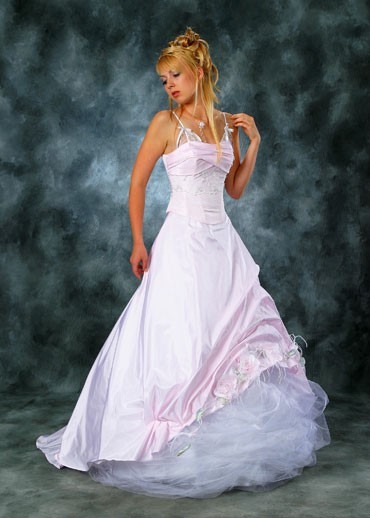 Покажите красивое свадебное платье
