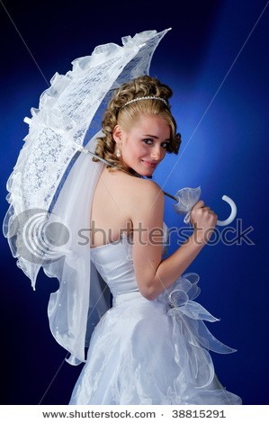 девушки,какое свадебное платье вы вы одели на свою свадьбу???