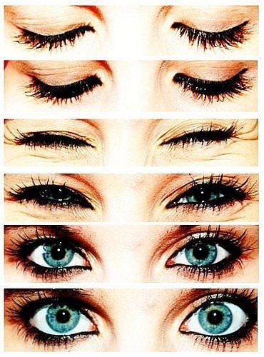 Какой макияж лучше всего подходит к голубым глазам?