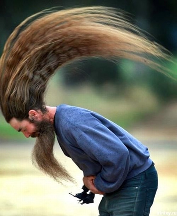 Покажите красивую прическу для длинных волос на каждый день?