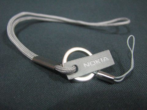 покажите красивый и стильный шнурок для Nokia ?