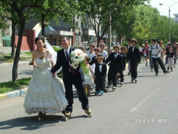 Покажите пожелуйста необычные свадебные фотографии