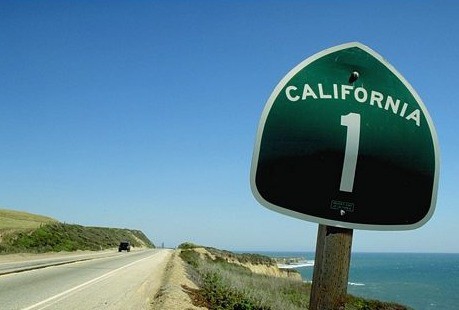 у вас есть картинки где надпись Калифорния?