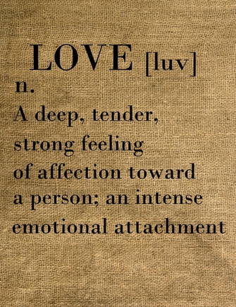 Какая картинка выражает смысл слова "любовь" ?