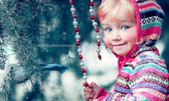 Покажите необычно красивые фотографии рождественские или новогодние?