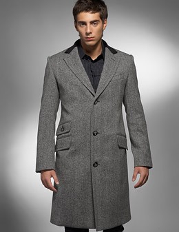 Покажите классное мужское пальто, только не черное?