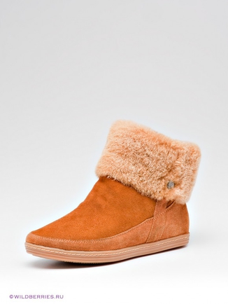 Что из обуви посоветуете купить на осень-зиму? 