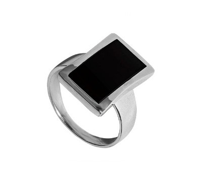 Покажите симпатичное кольцо с прямоугольным камнем ?