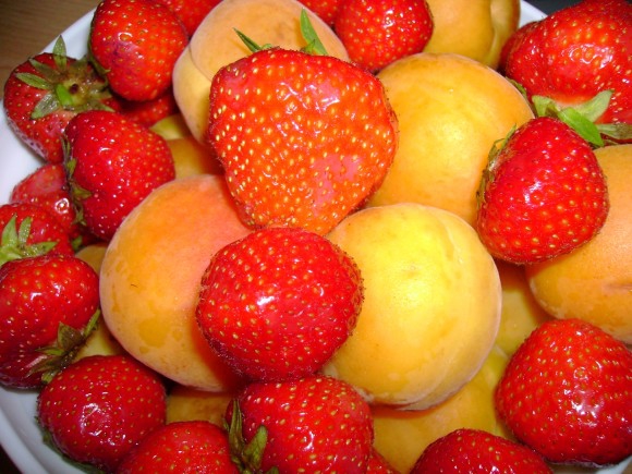 ваш самый любимый фрукт...?или ягода?