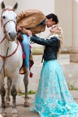 а как выглядит принц, который на белом коне?