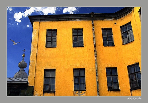 ZELTIJ DOM