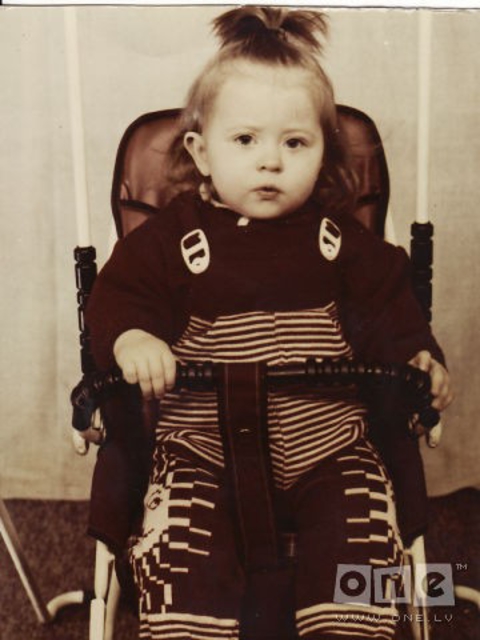 Это мне 1 годик :) Милашка, не правдо ли?