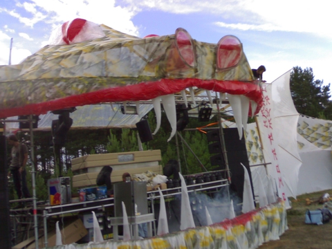 Drum and bass stage
