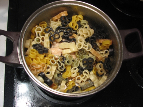 Macaronis de Членси