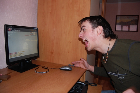 Ярость к нам прихооооооодит,вмееееесте с контро страйк xDD