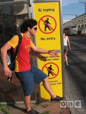 No entry ^^