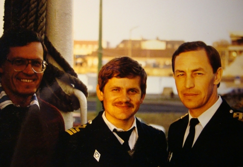 >Папа 80ые<