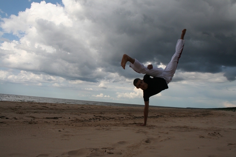Quilombola mandingueiro, Jogador de Capoeira! ))