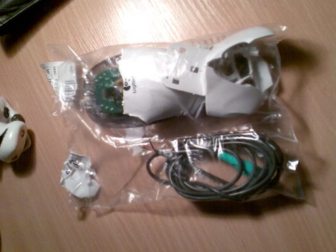 продаю безпроводную мышку