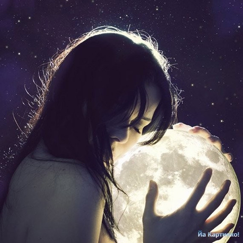 moon and the girl
