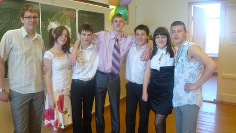 последний звонок( в бантиках)