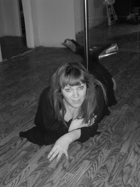 Pole dance lessons