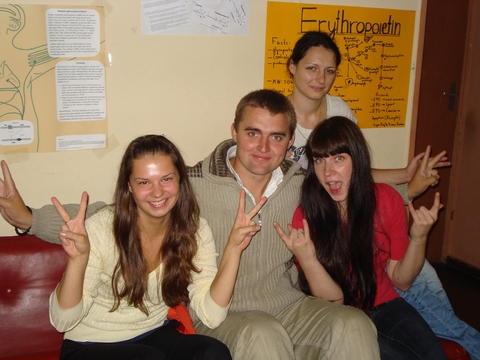 peace xD.....