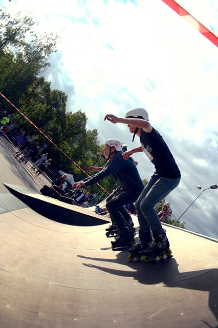 Skate Cross