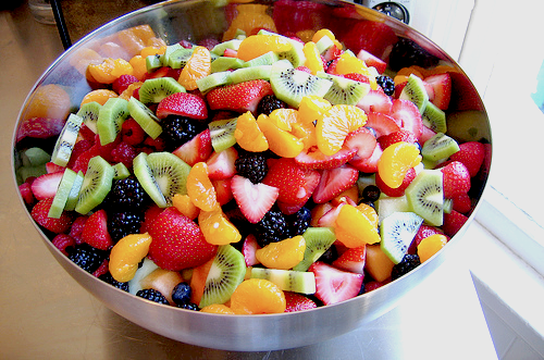 Какие фрукты буду хорошо сочитаться во фруктовом салате?