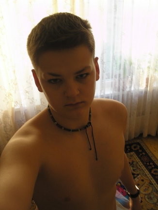 У Вас есть фотка, где Вы спросони?