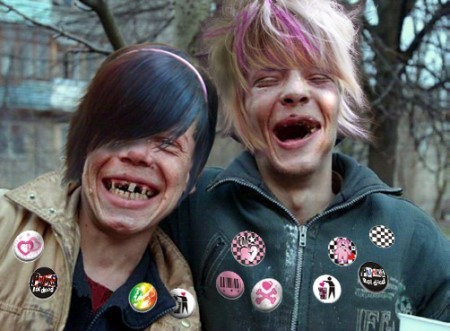 А покажите несимпатичную девушку..