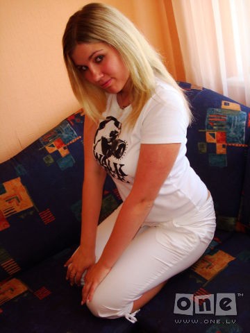 Покажите вашу любимую фотографию вас? =)