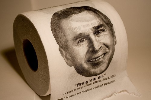 Туалетная бумага с изображением какой звезды или политика пользовалась бы наибольшей популярностью?
