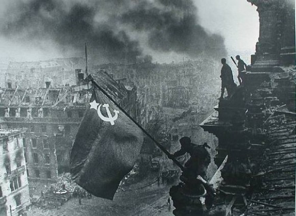 Вспомним военные годы? Какие фотки за душу берут?