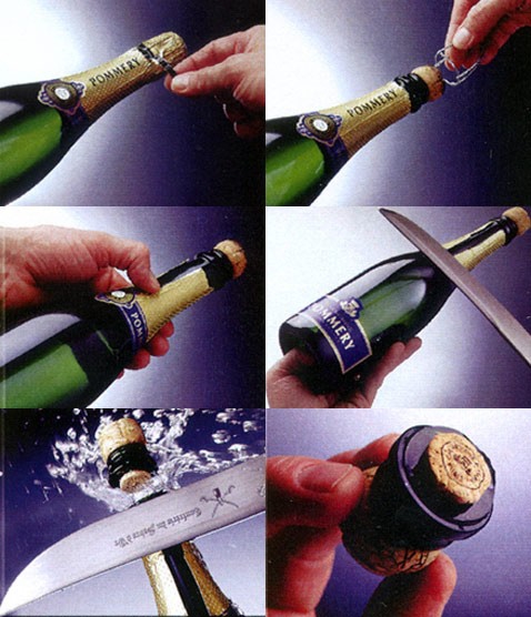 А Вы как открываете шампанское? 