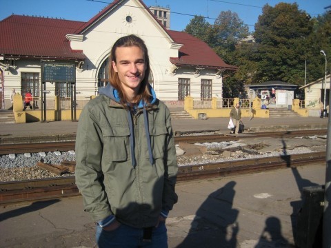 Покажите вашу любимую фотографию,где изображены Вы сами? Ж)