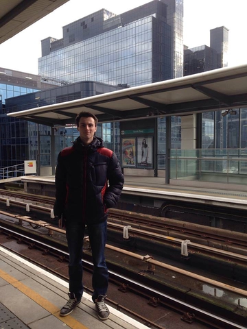 DLR )