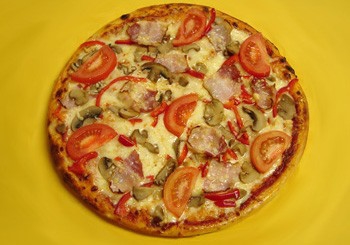 Какую пиццу любите? :))