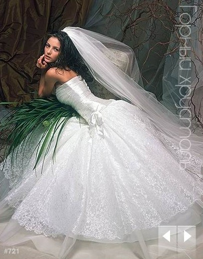 А какое свадебное платье нравиться вам?