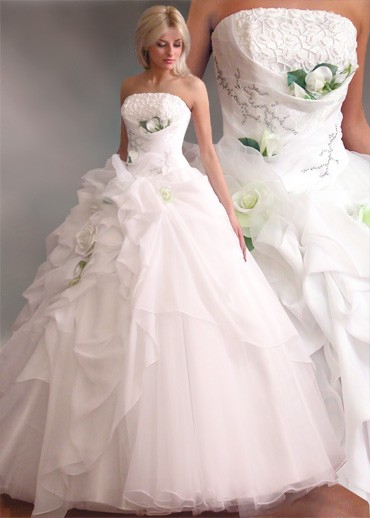 Самое красивое свадебное платье?