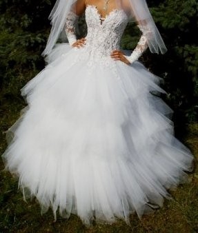 Покажите фотку свадебного платья, вашей мечтны?