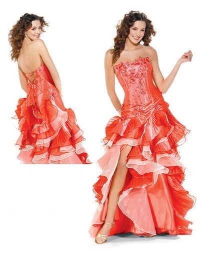 А какое вечернее красное платье нравиться вам?