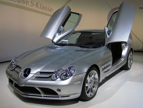 Покажите автомобиль Mercedes, который нравится вам?