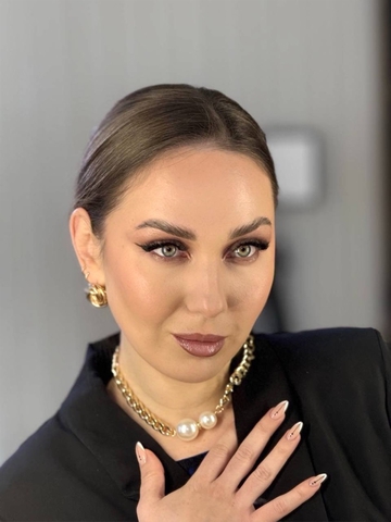 разная