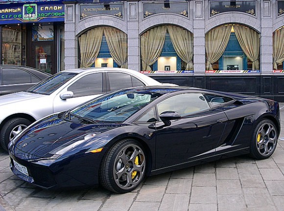 Покажите красивую Lamborghini?