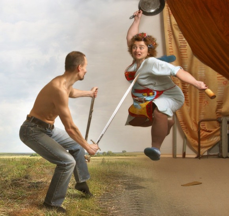 Покажите, как вы выражаете злость?