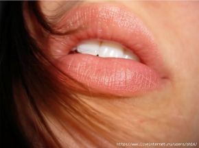 Мужчины, какой формы губы у девушки Вам нравятся?