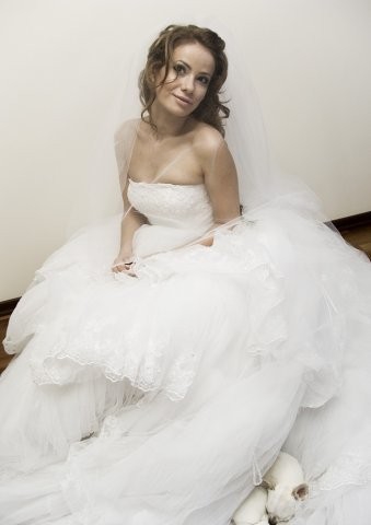 покажите фото красивого свадебного платья,на ваш взгляд?